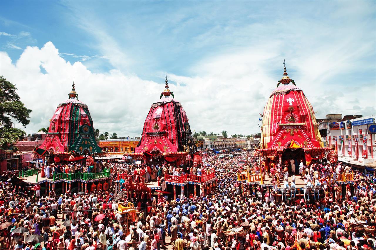 Devotees Celebrate 9Day Jagannath Rath Yatra in Odisha [1 min read]