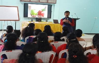 Teachers Training Workshop By Mr Antony Joy At Gayathri Central School 