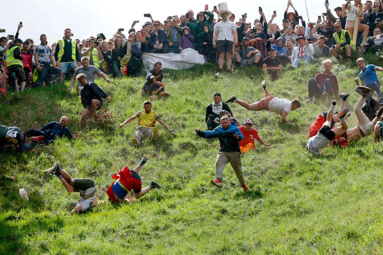know-about-cheese-rolling-1-min-read