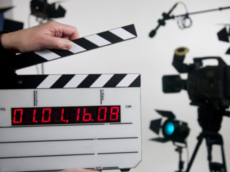 career-in-film-making-1-min-read