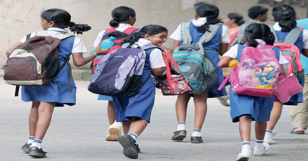 No More Back-Breaking Weight of School Bags [1 min read]